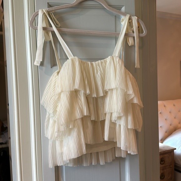 NWT Blu Pepper Ruffled Blouse - Picture 5 of 5